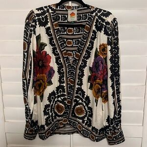 Beautiful Farm Rio Blouse size medium barely worn